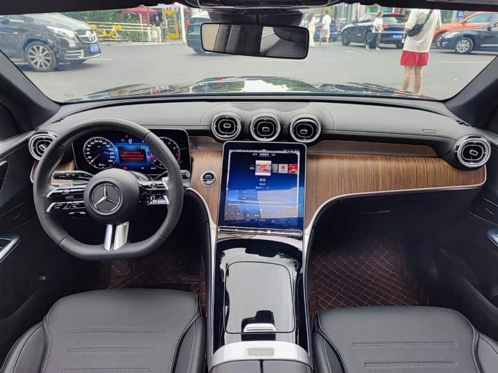 Mercedes-Benz GLC 2023 GLC 300 L 4 MATIC 5 — фото 10