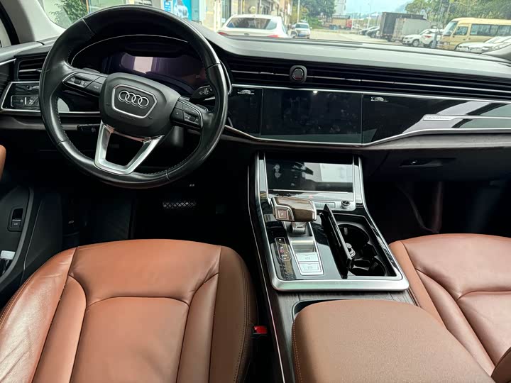 Audi Q7 2020 55 TFSI quattro — фото 13
