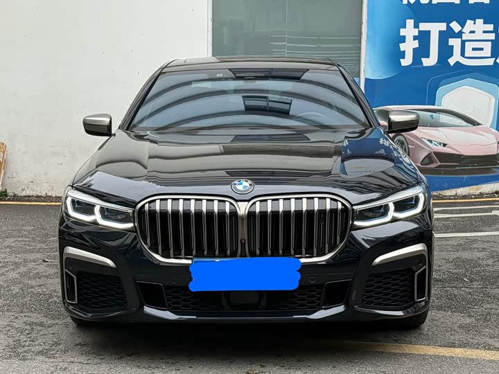 BMW 7-Series 2019 M 760 Li x Drive V 12 — фото 11