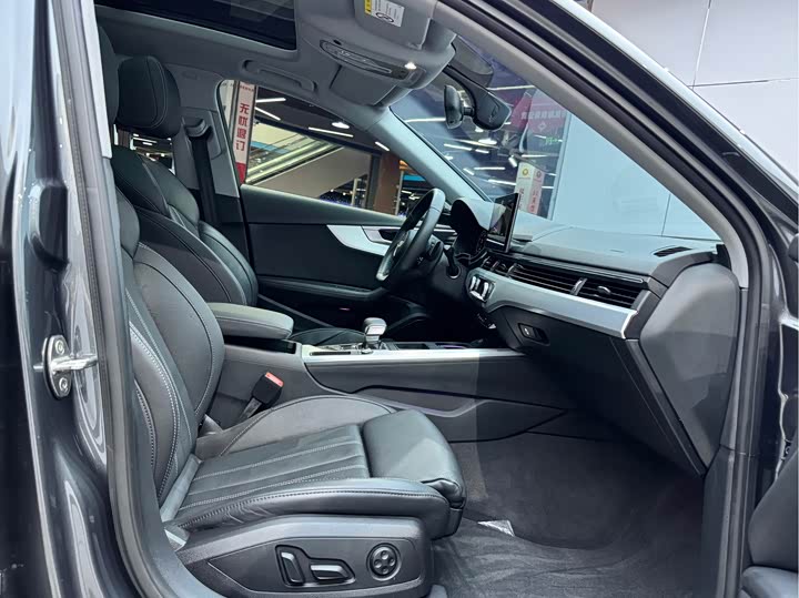 Audi A4L 2022 40 TFSI — фото 17