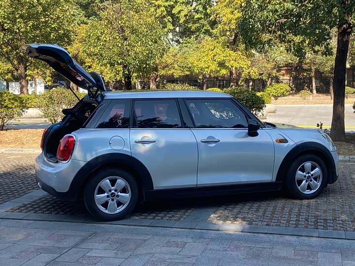MINI Hatch — фото 15