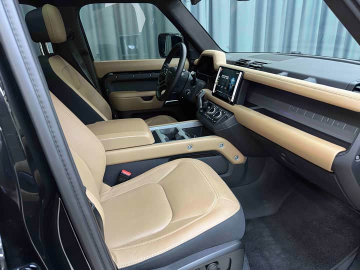Land Rover Defender — фото 18