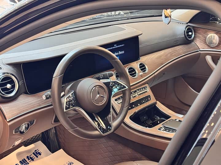 Mercedes-Benz E-Class 2023 E 300 L — фото 9