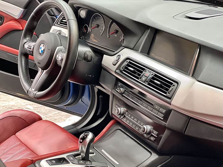 BMW M5 2014 M 5 — фото 14