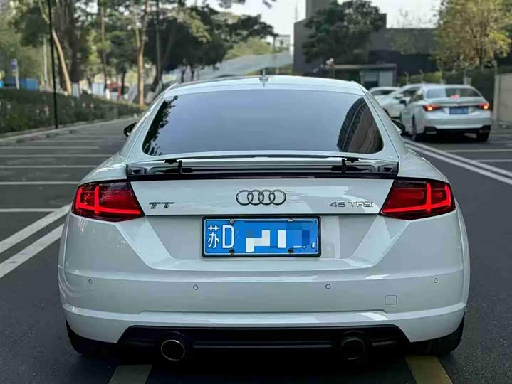 Audi TT 2015 TT Coupe 45 TFSI — фото 5