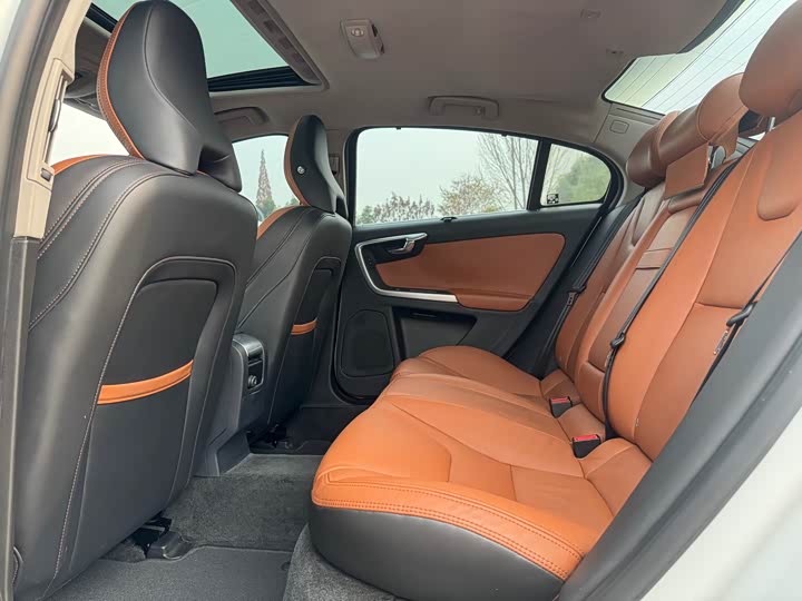 Volvo S60 2016 S 60 L T 5 — фото 15