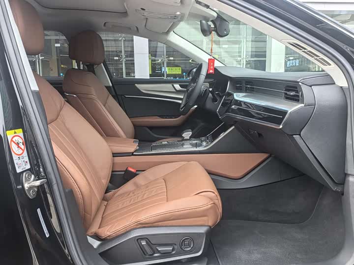 Audi A6L 2021 40 TFSI — фото 13