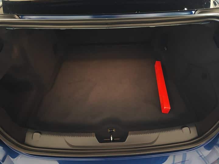 Jaguar XEL 2022 2.0 T 250 PS R-DYNAMIC S — фото 19