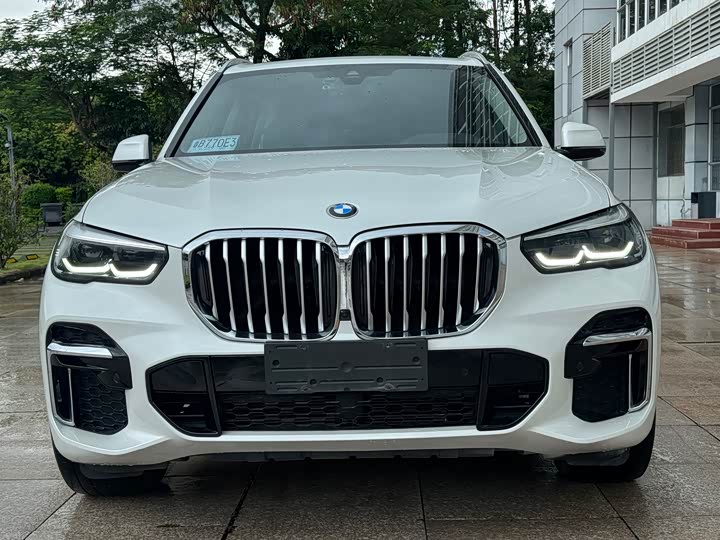 BMW X5 — фото 2
