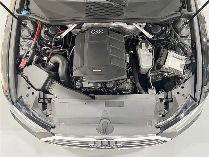 Audi A6L 40 TFSI — фото 12