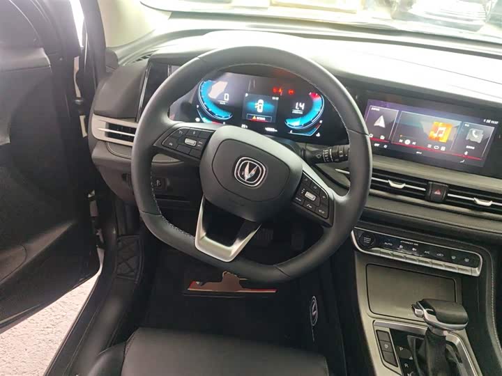 Changan CS55 PLUS 2021 1.5 T DCTLuxury — фото 11