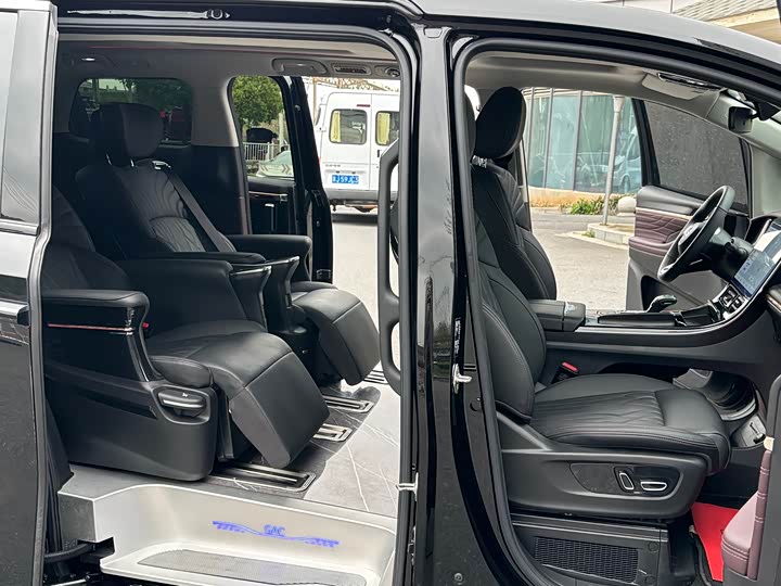 Trumpchi M8 2024 400 T — фото 10