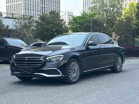 Mercedes-Benz E-Class 2022 E 300 L Luxury — фото 20