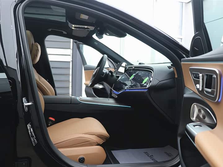 Mercedes-Benz E-Class 2026 E 300 L Luxury — фото 22