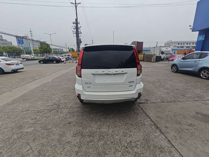 Haval H5 2016 2.0 T MT 4 WDPremium — фото 7