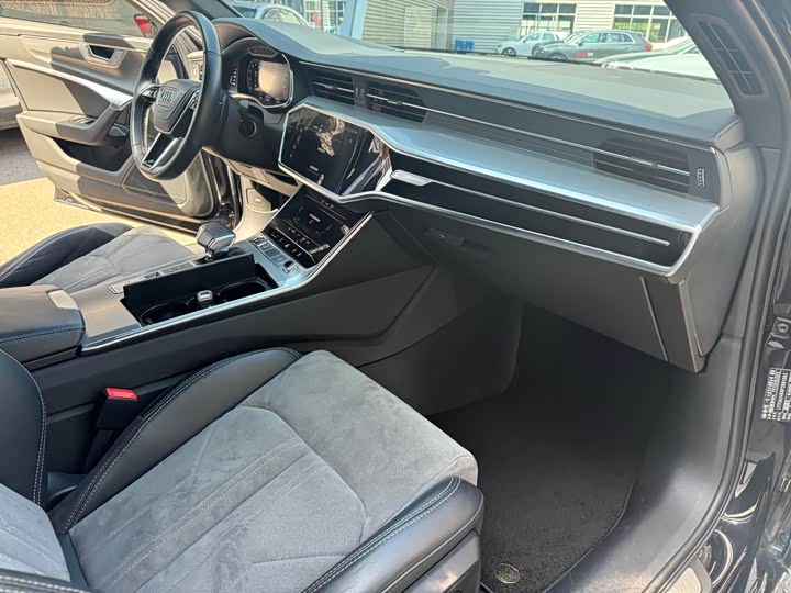 Audi A6L 2023 45 TFSI — фото 29