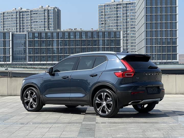Volvo XC40 2020 T 4 WD — фото 5