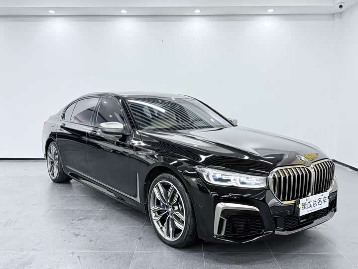 BMW 7-Series 2017 M 760 Li x Drive — фото 2