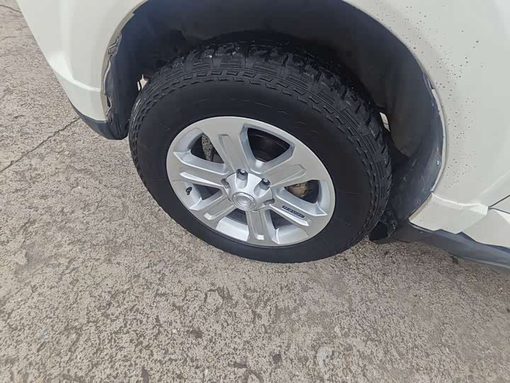 Haval H5 2016 2.0 T MT 4 WDPremium — фото 9