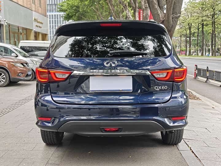 Infiniti QX60 2018 2.5 S/C Hybrid 2 WD — фото 20