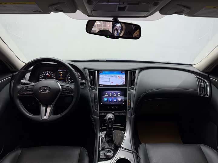 Infiniti Q50L 2019 2.0 T 30 — фото 16