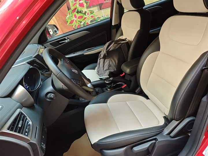 Changan CS35 2017 1.6 L MTLuxury — фото 15