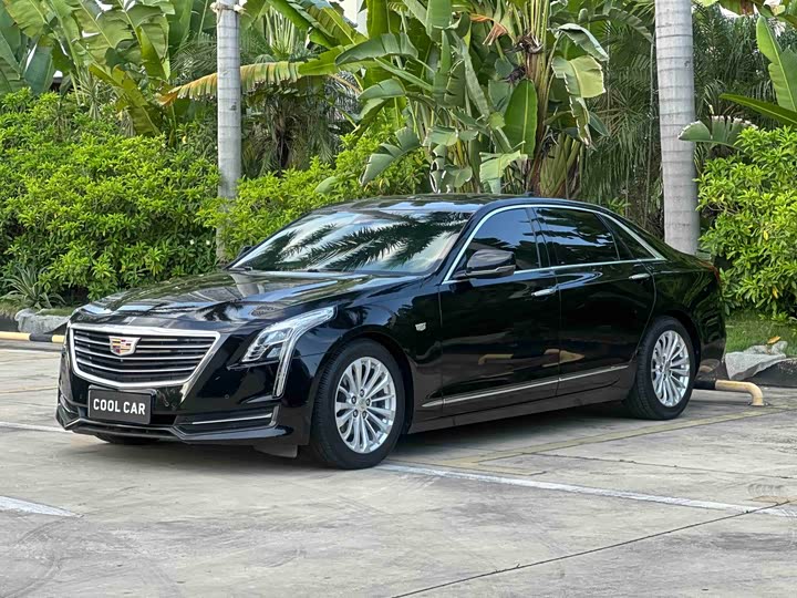 Cadillac CT6 2017 28 T Luxury — фото 1
