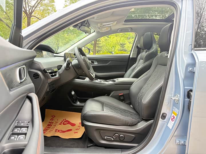 Changan UNI-K 2021 2.0 T Premium — фото 9