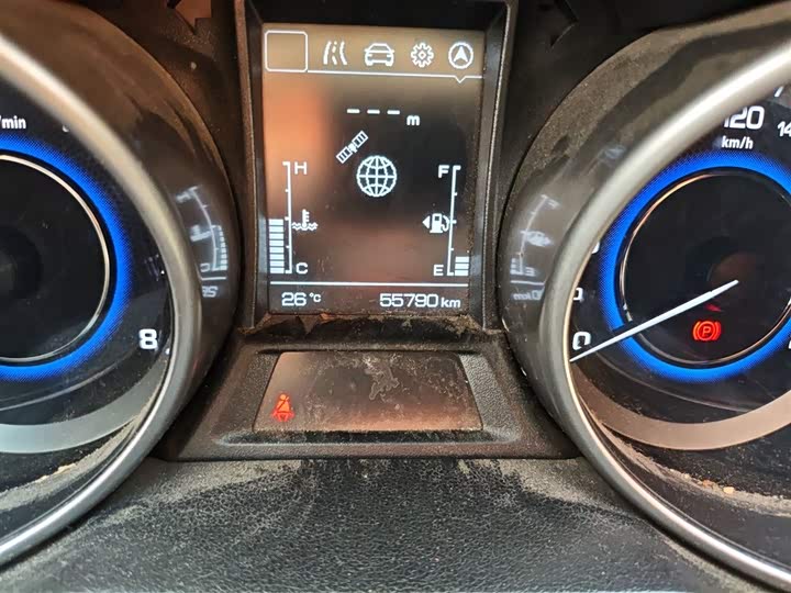 Changan CS35 2017 1.6 L MTLuxury — фото 5