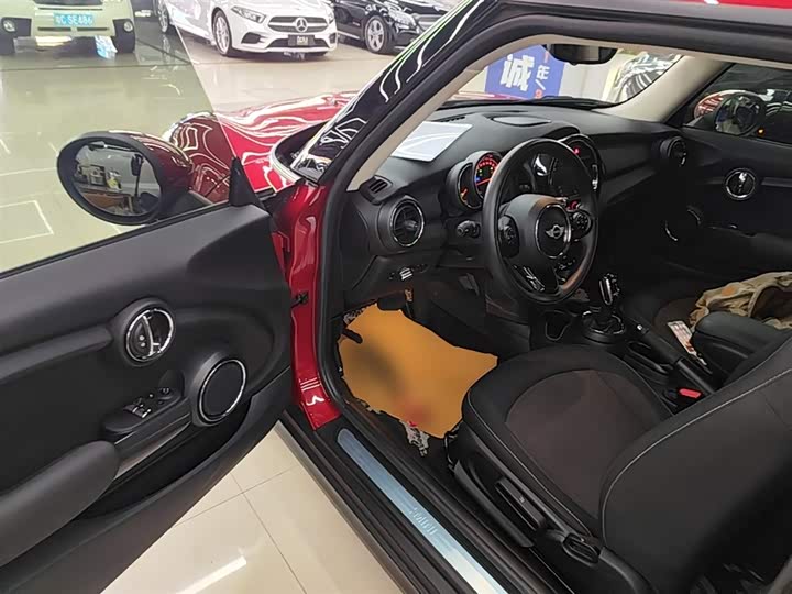 MINI Hatch — фото 15