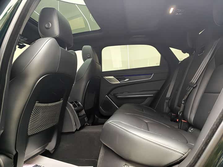 Jaguar XFL 2021 XFL 2.0 T P 250 4 WD — фото 16