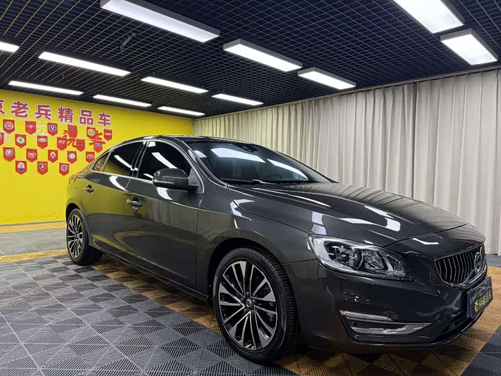 Volvo S60 2018 S 60 L T 4 — фото 3