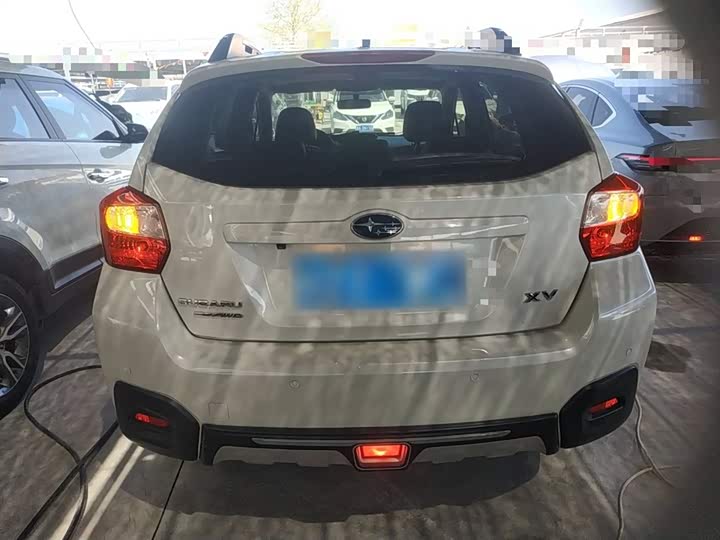 Subaru XV 2014 2.0i — фото 6