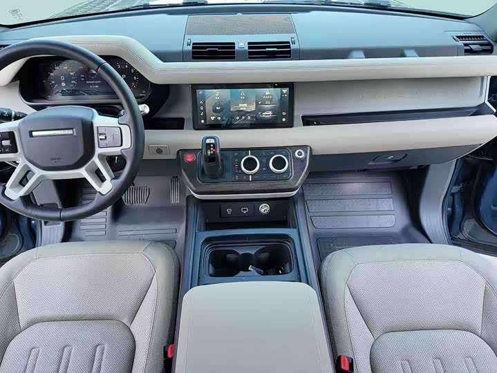 Land Rover Defender — фото 8