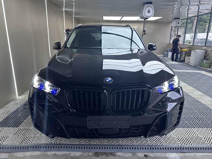 BMW X5 xDrive28i — фото 2