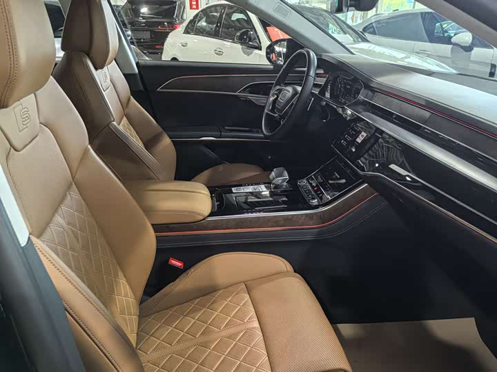 Audi A8 2023 A 8 L 50 TFSI quattro — фото 19