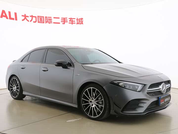 Mercedes-Benz A-Class 2023 AMG A 35 L 4 MATIC — фото 3
