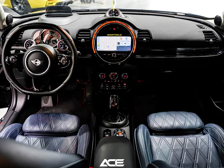 MINI Clubman — фото 12