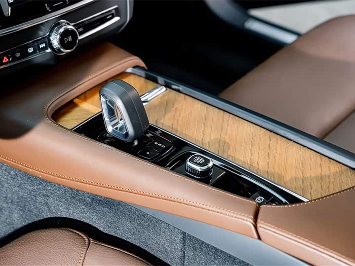 Volvo S90 2025 B 5 — фото 12