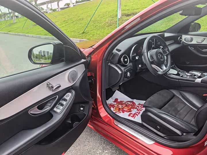 Mercedes-Benz C-Class 2018 C 200 — фото 9