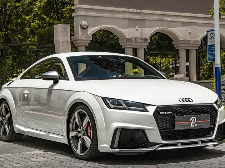 Audi TT 2017 TT RS 2.5 T Coupe — фото 7