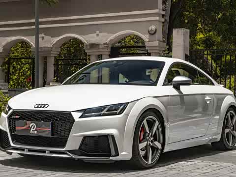 Audi TT 2017 TT RS 2.5 T Coupe — фото 24