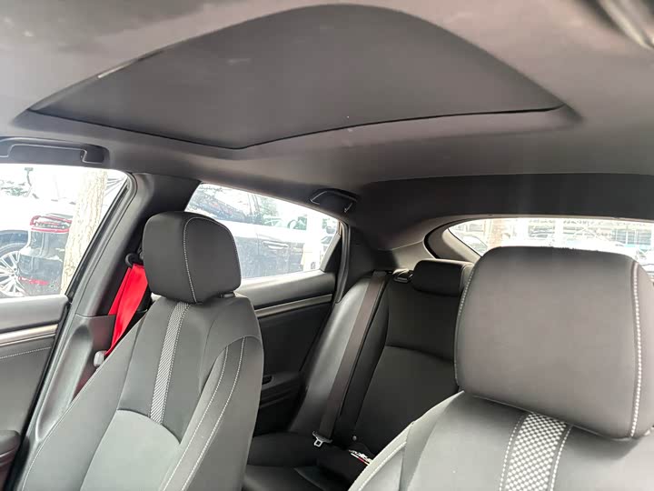 Honda Civic — фото 7