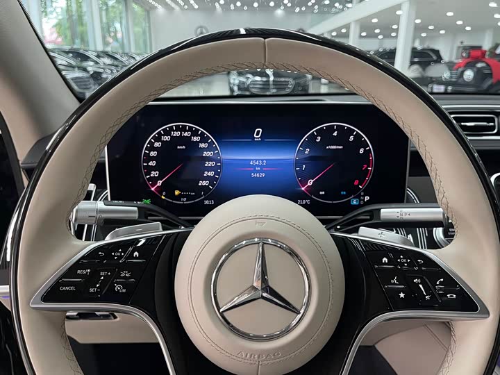 Maybach S-Class 2024 S 480 4 MATIC — фото 12