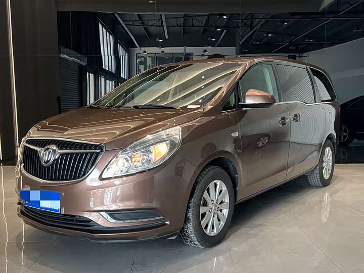 Buick GL 8 2018 28 T Comfort VI