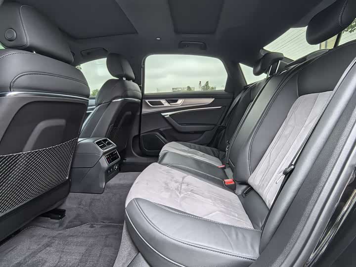 Audi A6L 2024 45 TFSI — фото 16
