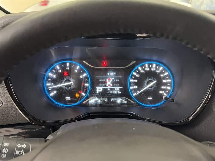 Trumpchi GS4 2018 235 T AT 2 WD — фото 12