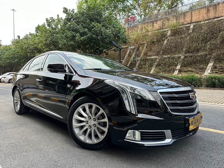 Cadillac XTS 2018 28 T Luxury — фото 3
