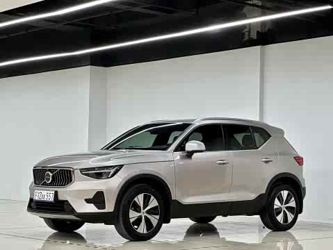 Volvo XC40 2024 B 3 — фото 10
