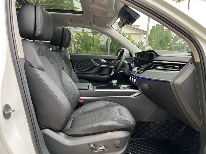 Hongqi HS5 2023 2.0 T Pro — фото 13